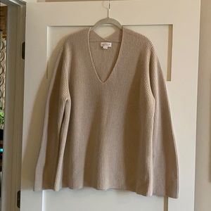 Nude wool blend v-neck sweater, Velvet Large